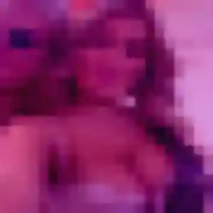 Amandine, 20 ans, connectée à Génissac pour une rencontre coquine