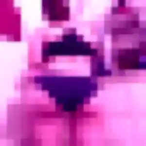 Découvre Noemie, 19 ans à Gonneville-Le Theil en privé