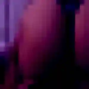 Mona, femme de 19 ans propose plan cul à Gourhel