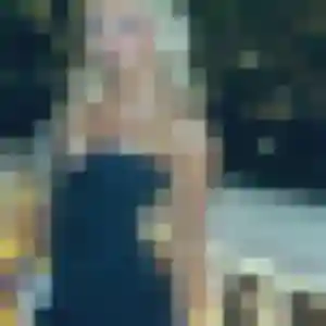 Apolline (32 ans) à Gouville-sur-Mer attend une rencontre aujourd'hui