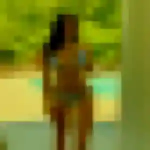 Rejoins Flore, 31 ans à Granville en privé