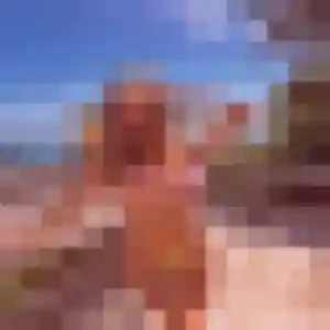 Elia, femme de 33 ans propose plan cul à Grauves