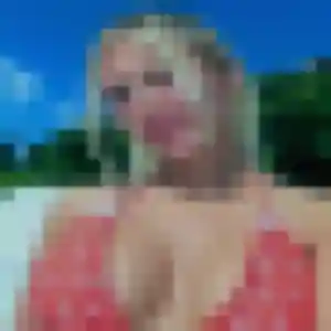 Mathilde, 34 ans, connectée à Gruffy pour une rencontre coquine