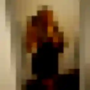 Photo exclusive de Alix, 19 ans à Guitté - plan discret