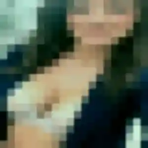 Yara, 26 ans, en ligne à Habsheim pour une rencontre coquine