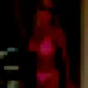 Découvre Leana, 32 ans à Hautefort en privé