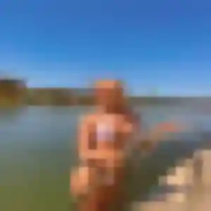 Contacte Colombe, 19 ans à Heudicourt gratuitement