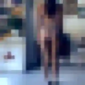 Charmante Charlene, 31 ans à Hochstatt - voir sa photo