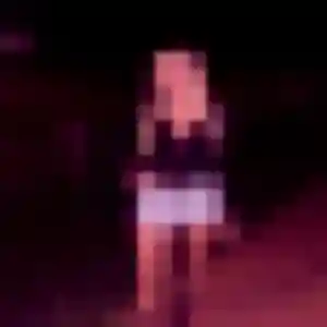 Cassandre, femme de 19 ans cherche plan cul à Huest