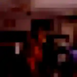 Salome (22 ans) à Illiat propose un plan cul ce soir