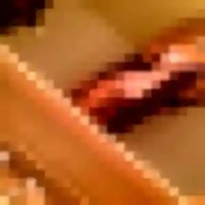 Axelle, 27 ans, en ligne à Issoudun pour une rencontre coquine