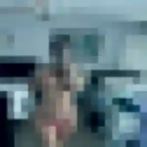 Contacte Salome, 25 ans à Jonage en privé