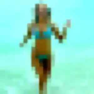 Rejoins Elodie, 25 ans à Kourou gratuitement