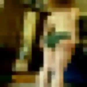 Noemi, fille de 21 ans cherche plan cul à L'Houmeau