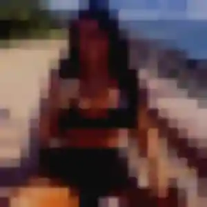 Ambre, 31 ans, cherche un plan cul à La Baussaine