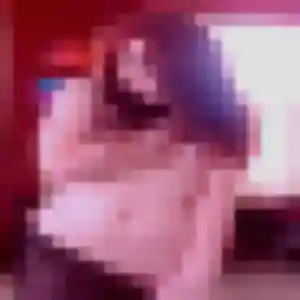 Louna (33 ans) à La Bruffière attend une rencontre ce soir
