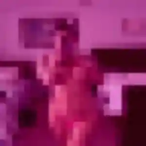 Photo privée de Alice, 24 ans à La Celle-les-Bordes - rencontre sans lendemain