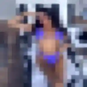 Maeva (34 ans) à La Cerlangue attend un plan cul aujourd'hui