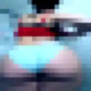 Rejoins Assia, 32 ans à La Chapelle-des-Fougeretz en privé