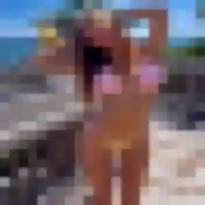 Photo de Anais à La Chapelle-Fleurigné (19 ans) - plan cul discret