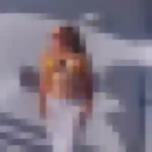 Violette (21 ans) à La Charmée attend une rencontre rapidement