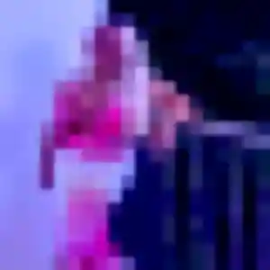 Elena (19 ans) à La Croix-Blanche cherche une rencontre ce soir