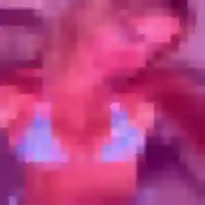 Ines, fille de 25 ans propose plan cul à La Douze