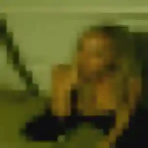 Photo privée de Victoire, 21 ans à La Ferté-Saint-Cyr - rencontre coquine