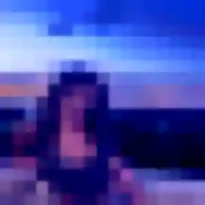 Charmante Coralie, 23 ans à La Freissinouse - voir sa photo