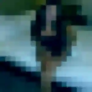 Elina de La Jarne, 33 ans - plan cul discret