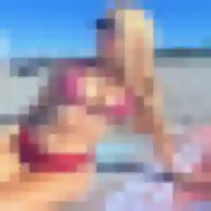 Charmante Chloe, 33 ans à La Lande-Patry - voir sa photo