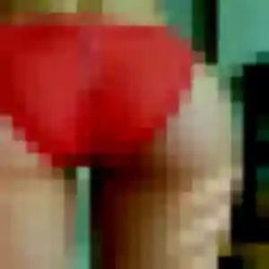 Naila (19 ans) à La Malhoure cherche une rencontre ce soir