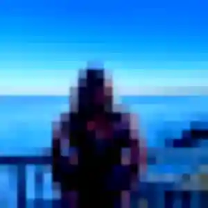 Photo privée de Alix, 33 ans à La Neuville-Chant-d'Oisel - rencontre coquine