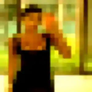 Photo de Lila à La Neuville (22 ans) - plan cul gratuit