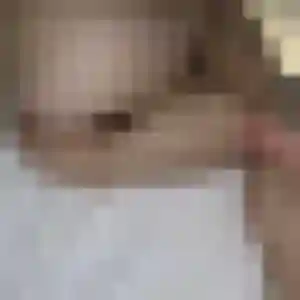 Belle Julie, 21 ans à La Pacaudière - voir sa photo