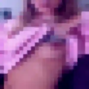 Photo privée de Colombe, 26 ans à La Rivière-Saint-Sauveur - rencontre coquine