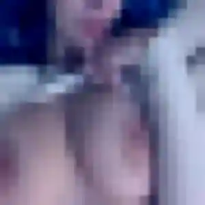 Giulia, 31 ans, connectée à La Roche-sur-Foron pour une rencontre coquine