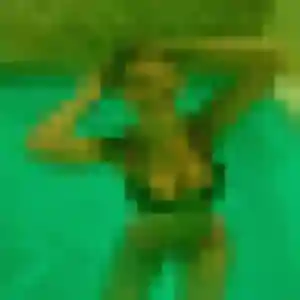 Emma de La Séauve-sur-Semène, 32 ans - plan cul en toute liberté