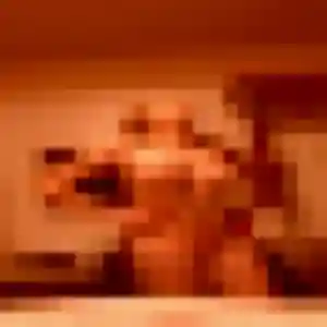 Axelle, 29 ans, connectée à La Terrasse pour une rencontre coquine