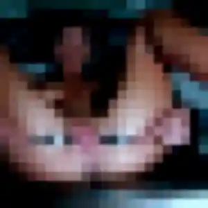 Flore, femme de 27 ans cherche plan cul à La Tour-en-Jarez