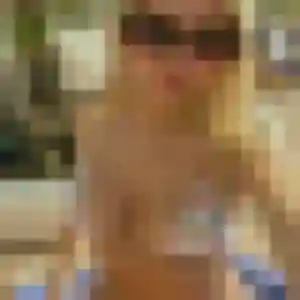 Photo privée de Zara, 33 ans à La Ville-aux-Dames - rencontre coquine