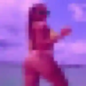 Flore, 27 ans, disponible à La Ville-ès-Nonais pour un plan cul