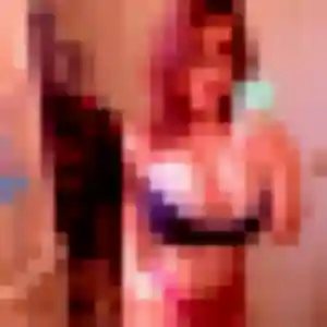 Stella, femme de 31 ans veut plan cul à Labastide-Saint-Georges