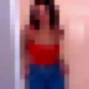 Ines, 20 ans, en ligne à Labry pour un plan cul
