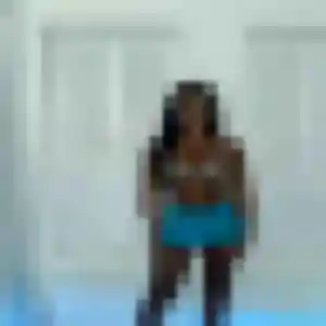 Roxane, femme de 22 ans veut plan cul à Lachapelle-Auzac