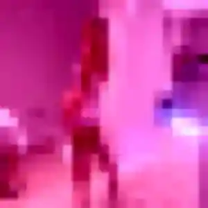 Mila, femme de 20 ans propose plan cul à Laiz