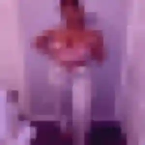 Zara (20 ans) à Laizy cherche une rencontre maintenant