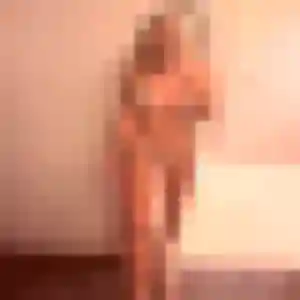 plan cul à Lannilis : photo de Lilou, 22 ans - inscription gratuite