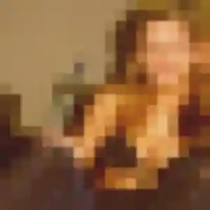 Eva, femme de 32 ans cherche plan cul à Lanouaille