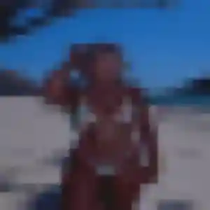 Ines, 30 ans, en ligne à Laugnac pour une rencontre coquine